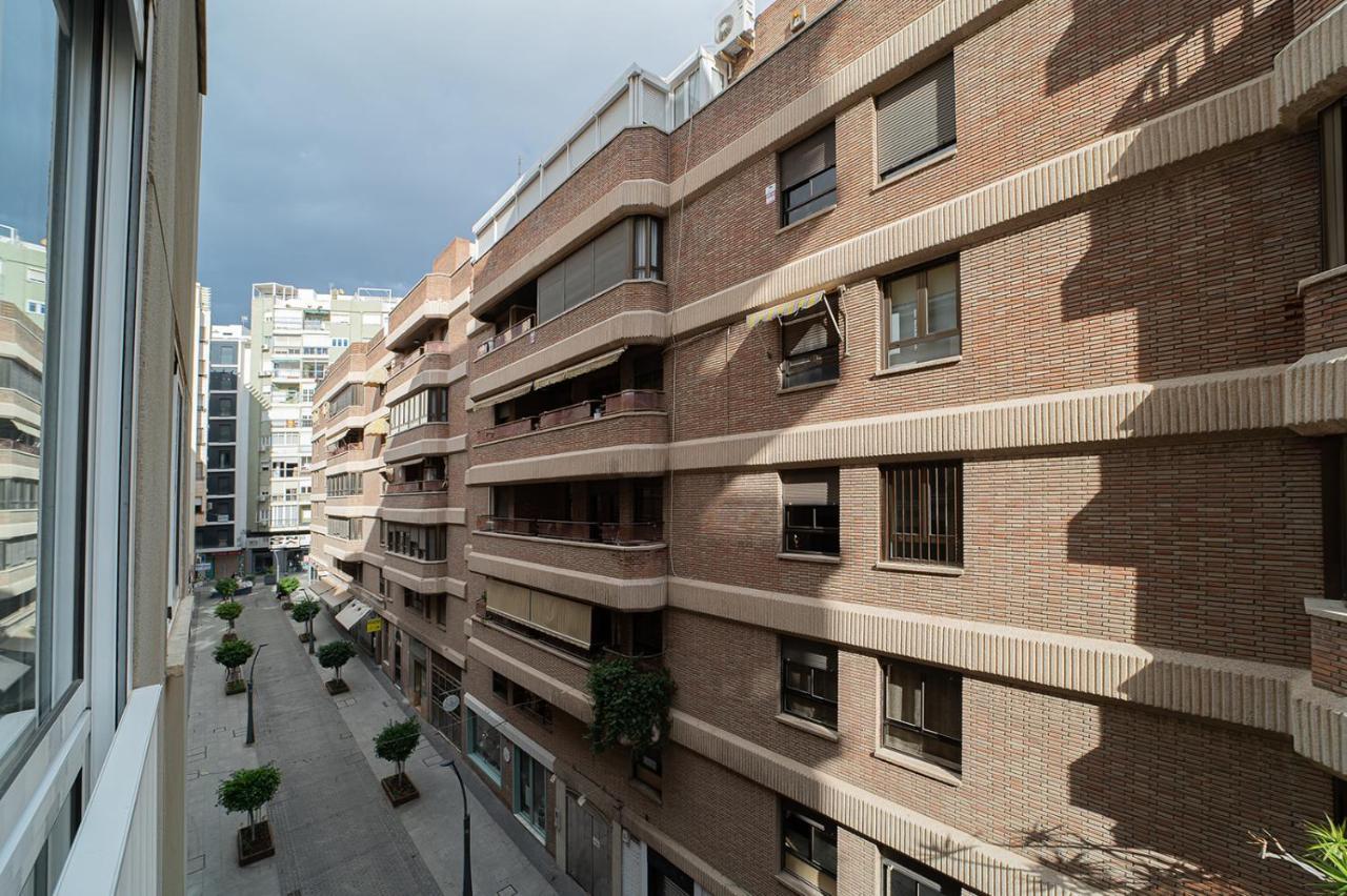 Expoholidays - General Tamayo Parking Gratis Almeria Exterior photo