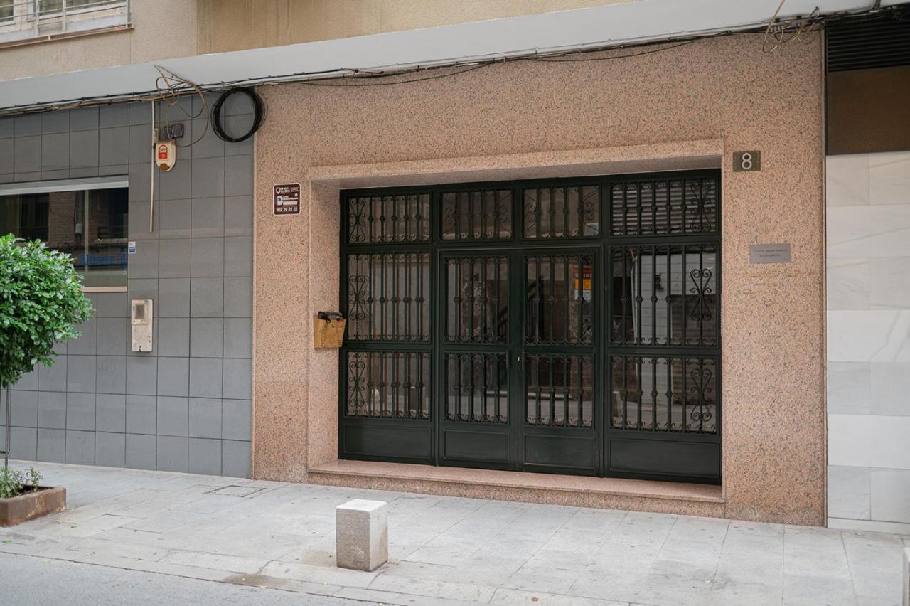 Expoholidays - General Tamayo Parking Gratis Almeria Exterior photo